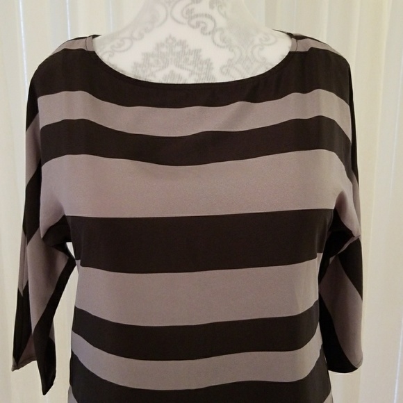 LOFT blouse - Picture 2 of 6